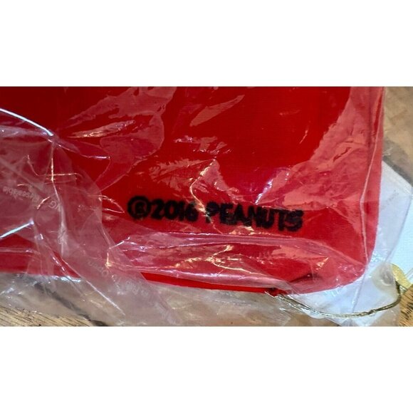 Pottery Barn Peanuts Snoopy Heart Personalized Lucy Pillow Cover Christmas NWT - Picture 8 of 9